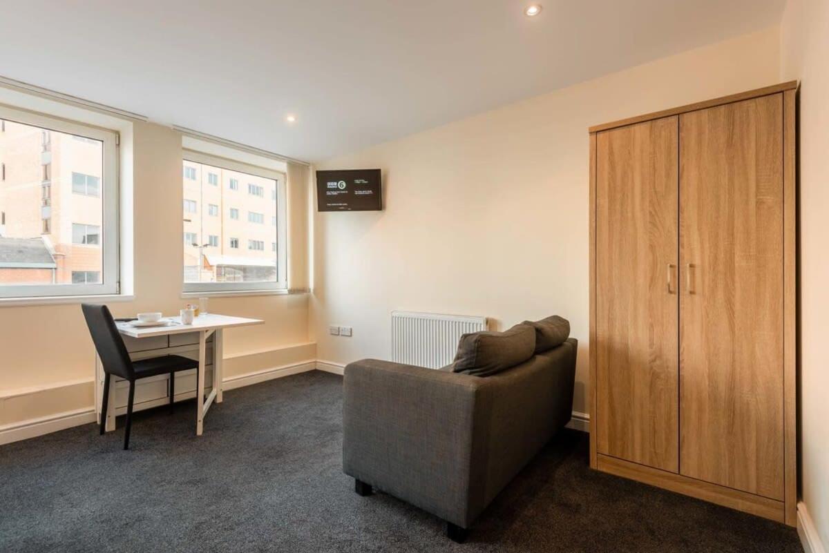 Modern & Bright Budget Studio In Central Doncaster Apartment Exterior foto