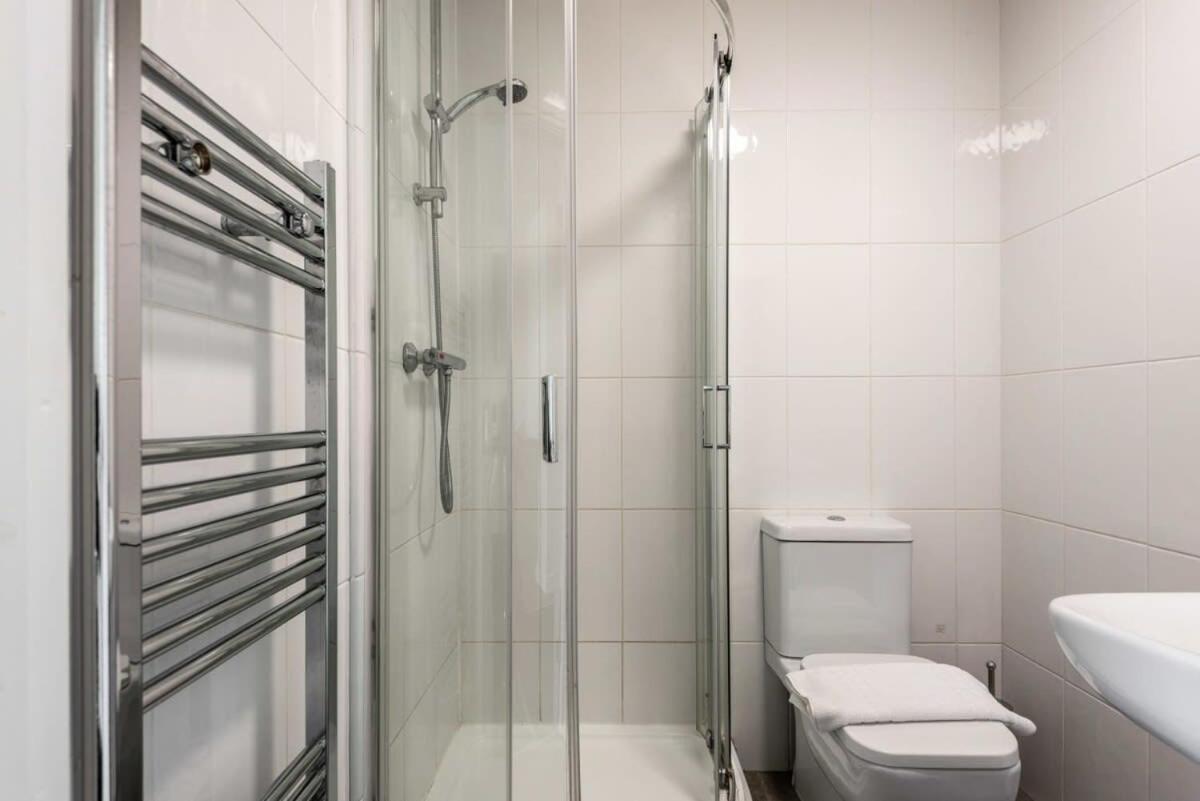 Modern & Bright Budget Studio In Central Doncaster Apartment Exterior foto