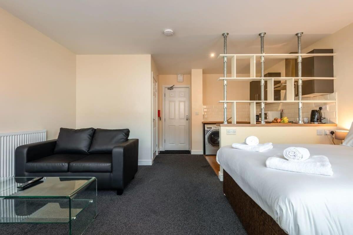 Modern & Bright Budget Studio In Central Doncaster Apartment Exterior foto